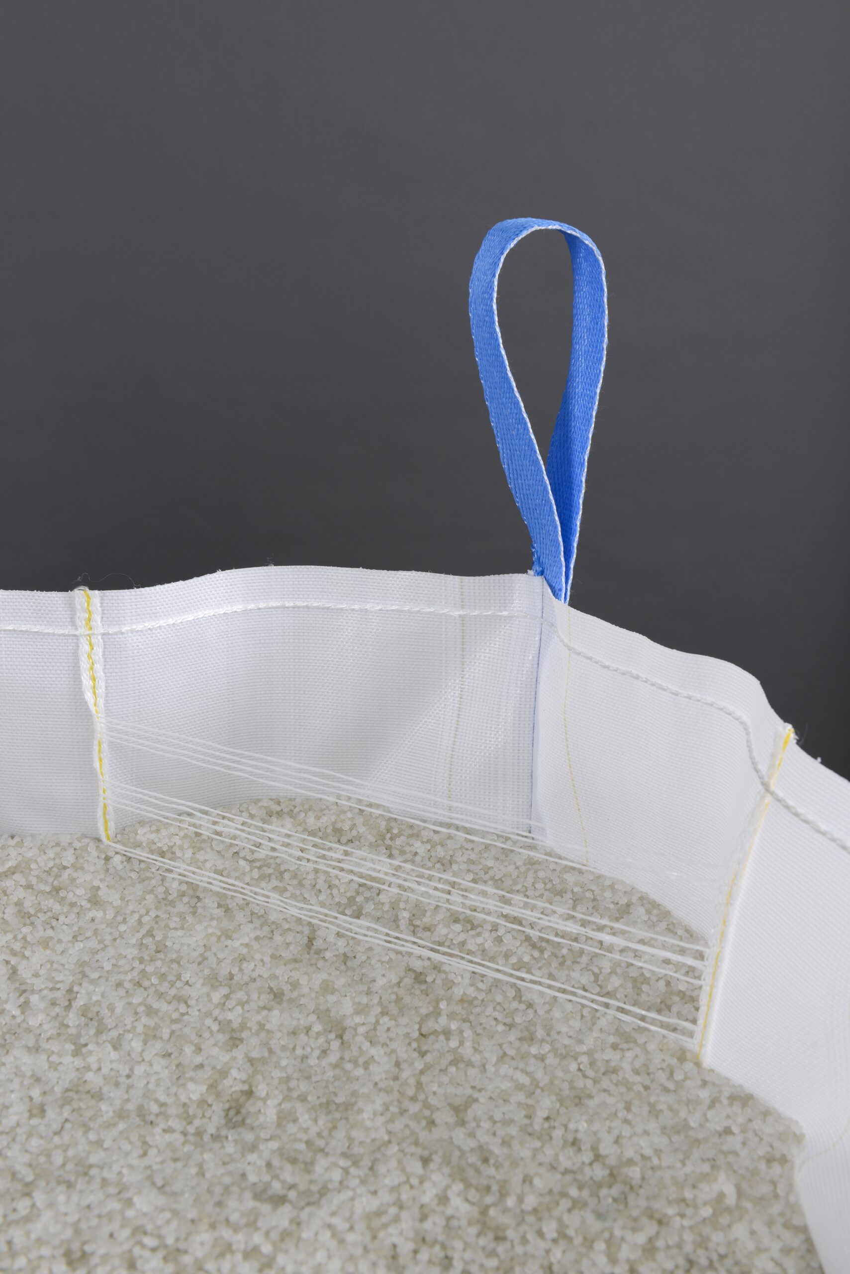 6. Formstable Greif Net Baffle A Image of a form stable Greif net baffle A product.
